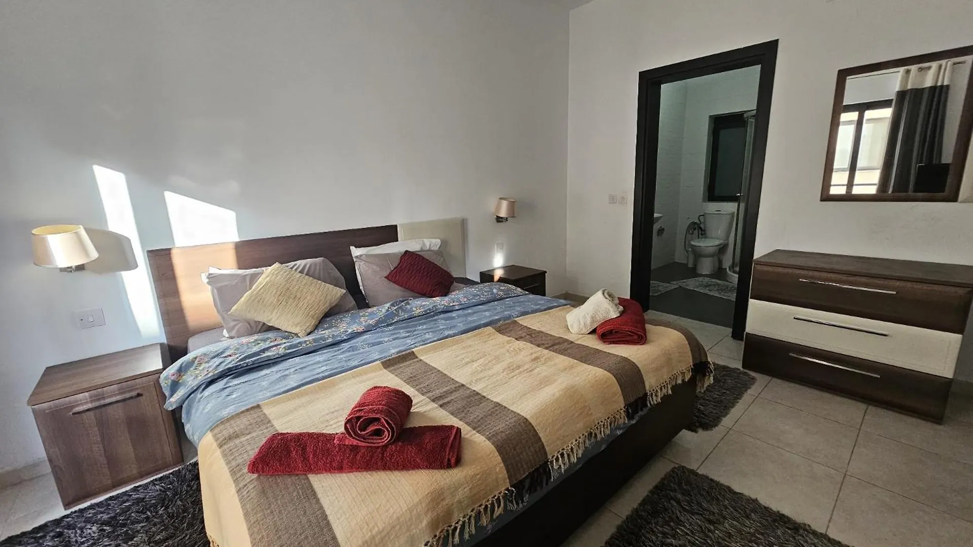 Spinola Bay View In St Julians 3 Bedrooms Saint Julian's Apartment